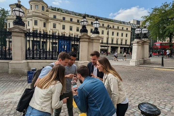 London Self-Guided Sherlock Holmes Murder Mystery Game - Photo 1 of 11